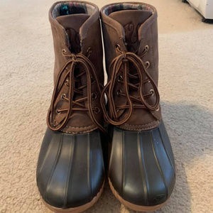 Duck Boots